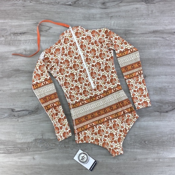 ☀️RIP CURL☀️ G BOMB LONG SLEEVE UV BURNT ORANGE BODY SUIT - Picture 13 of 15